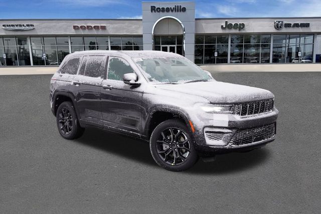 2025 Jeep Grand Cherokee Limited's photo