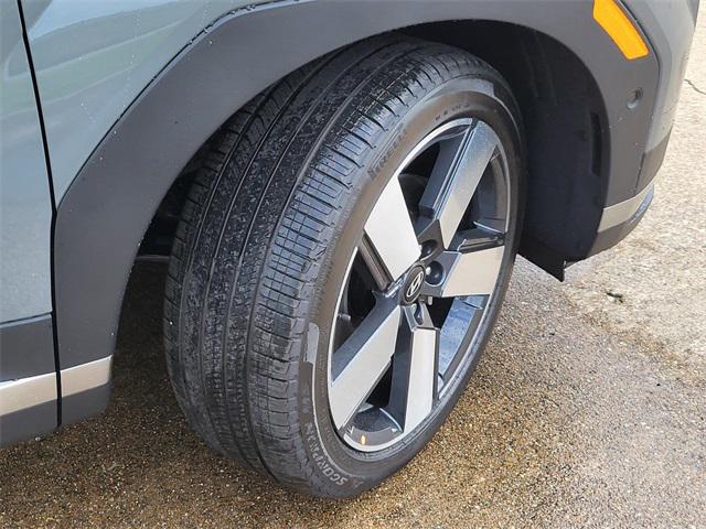 2026 Hyundai Santa Fe Limited photo 3