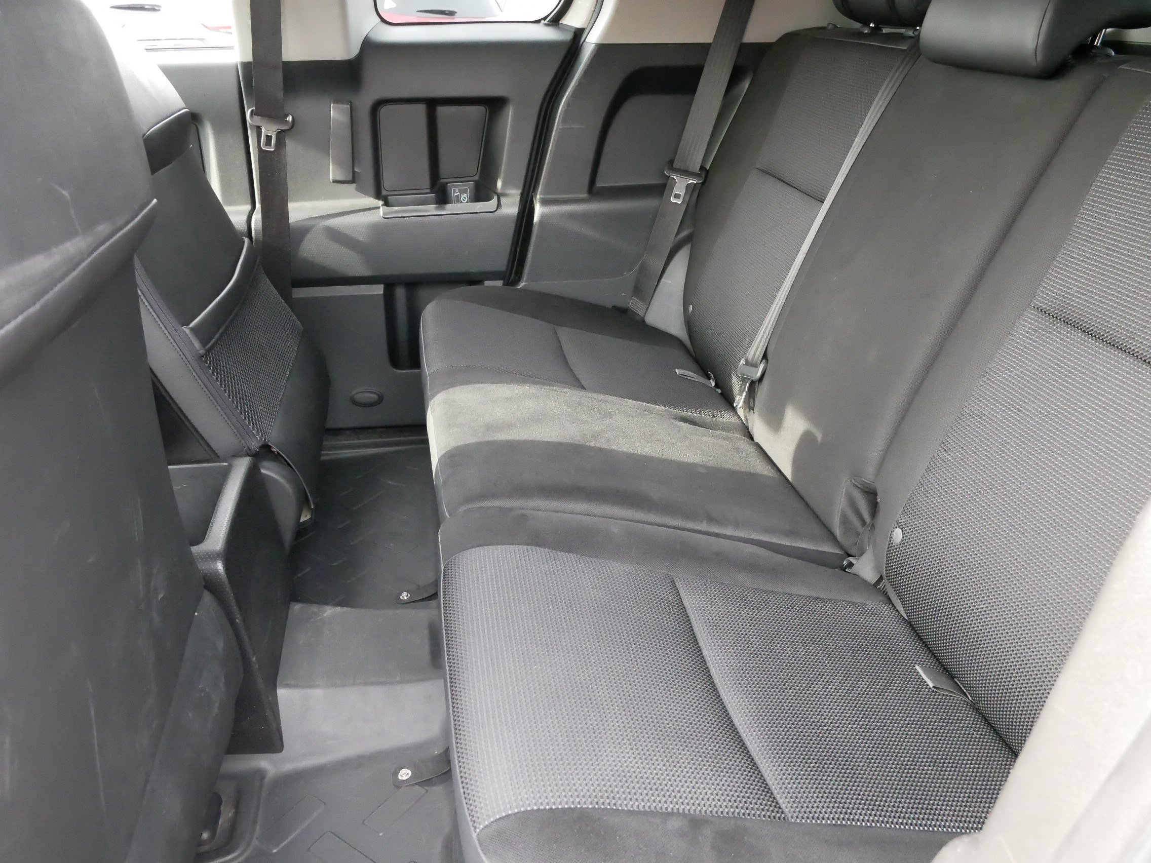 2014 Toyota FJ Cruiser Trail Teams Special Edition photo 14