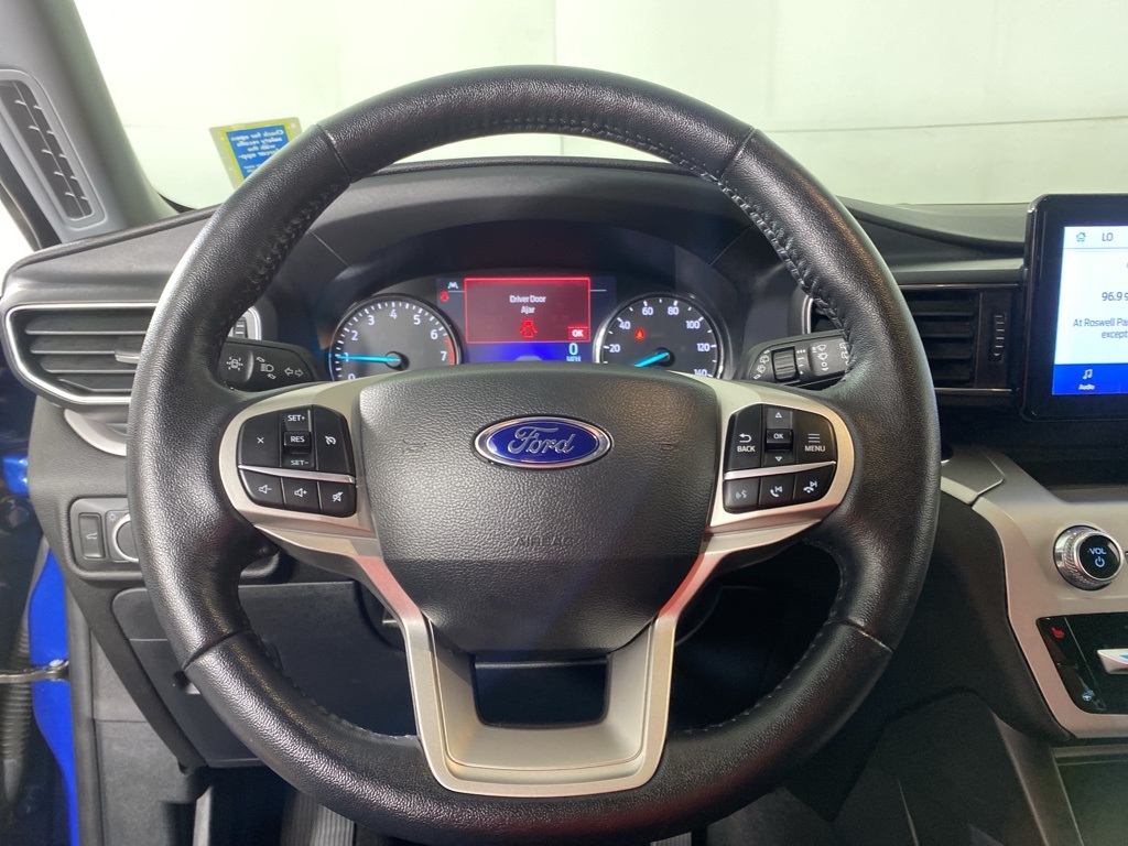 2022 Ford Explorer XLT photo 7