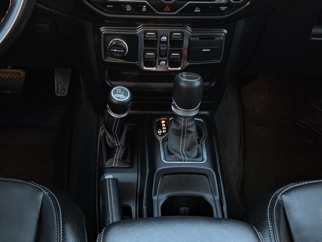 2021 Jeep Gladiator Overland photo 26