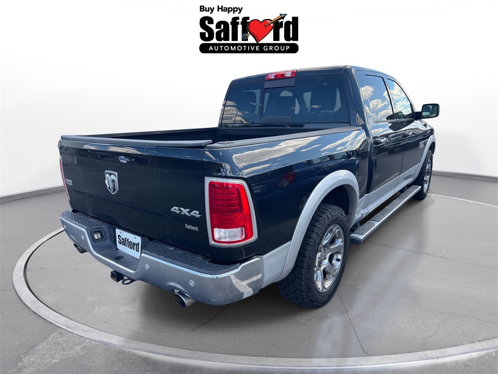 2016 Ram 1500 Laramie photo 8