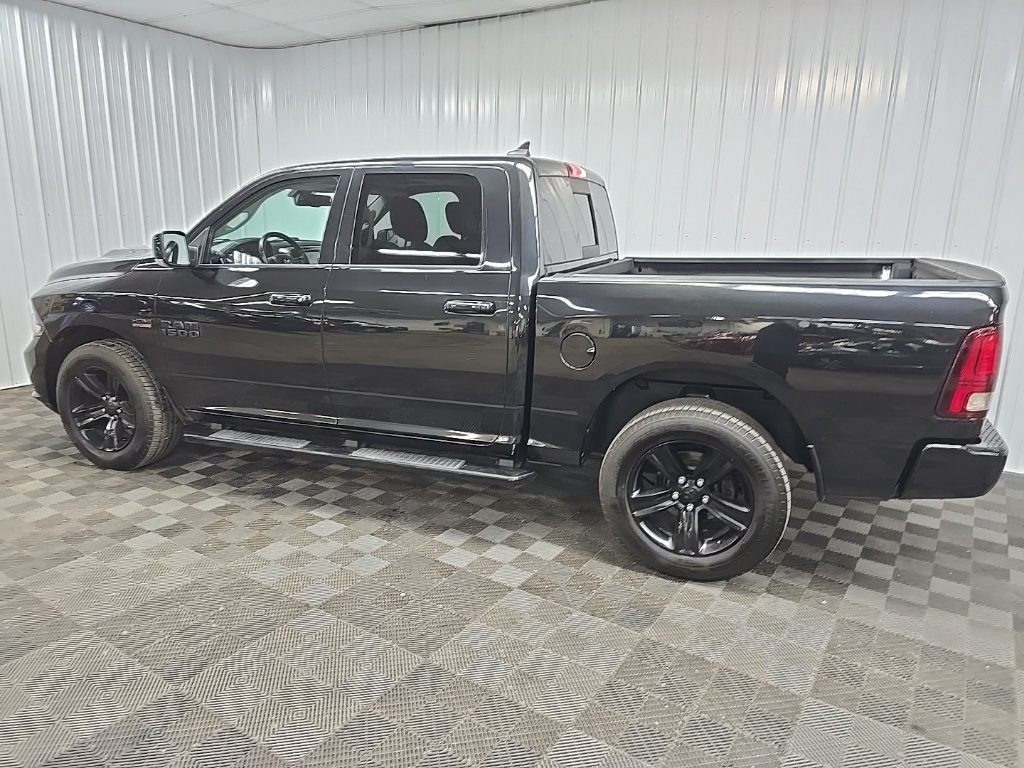 2018 Ram 1500 Sport photo 4