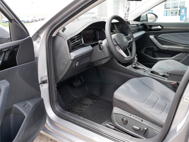 2025 Volkswagen Jetta 1.5T SEL photo 7