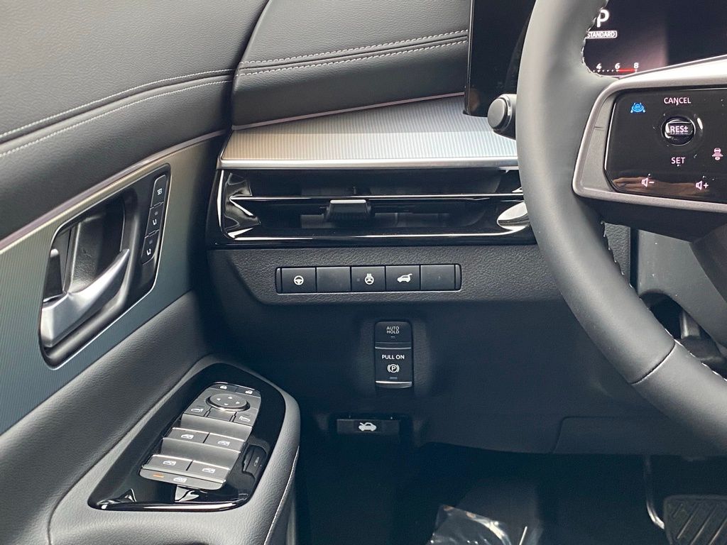 2025 Nissan Murano SL photo 23
