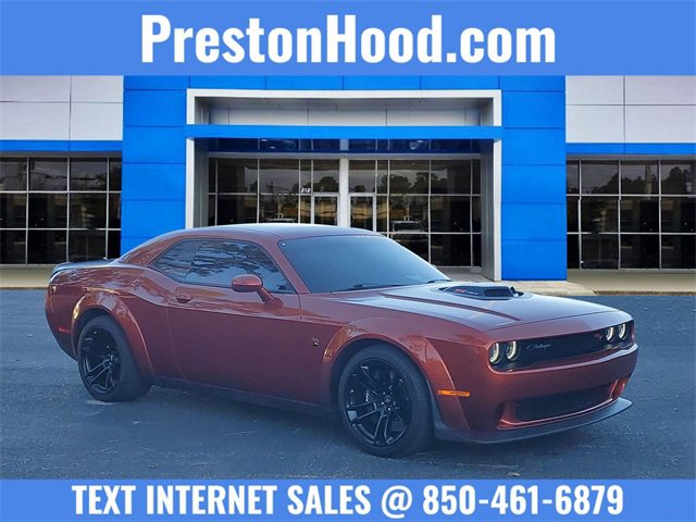 2023 Dodge Challenger R/T's photo