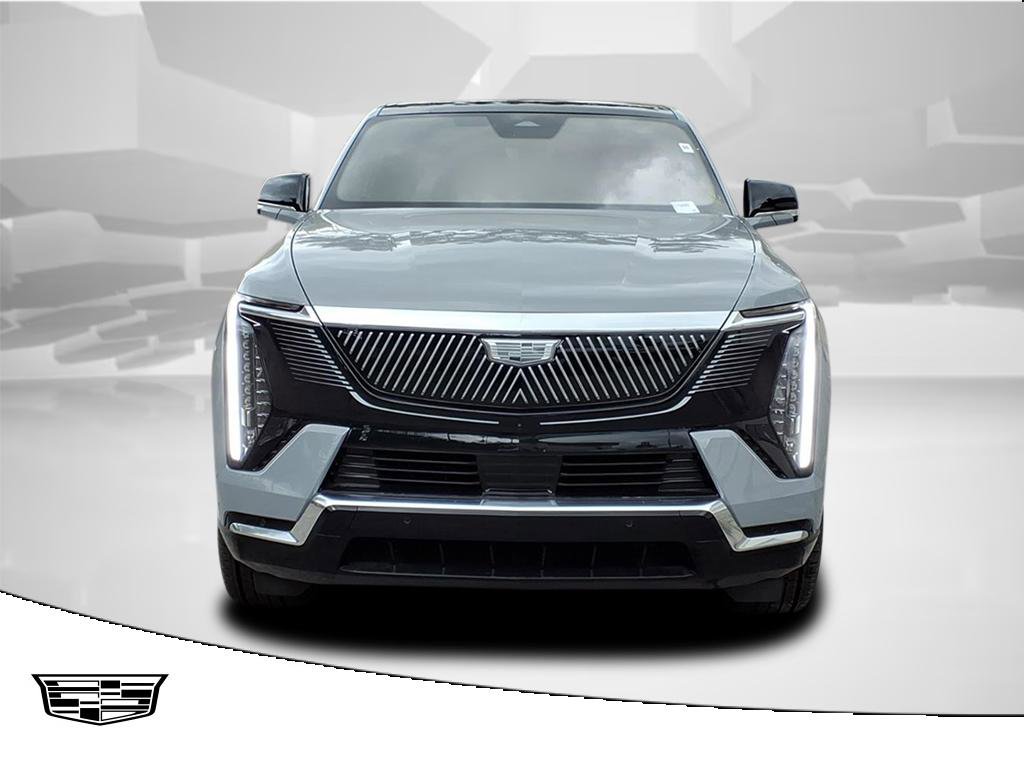 2026 Cadillac Escalade IQ Luxury photo 2