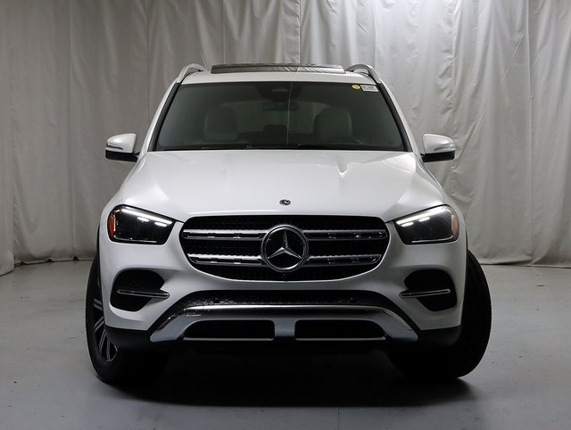 2025 Mercedes Benz GLE 450 4MATIC photo 4