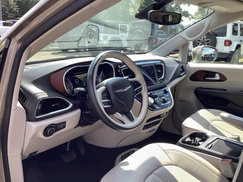 2018 Chrysler Pacifica Limited photo 20