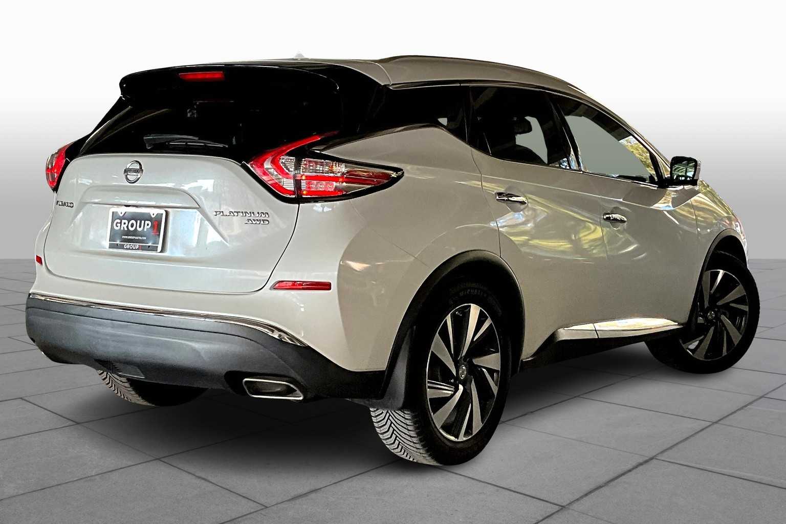 2015 Nissan Murano Platinum photo 11
