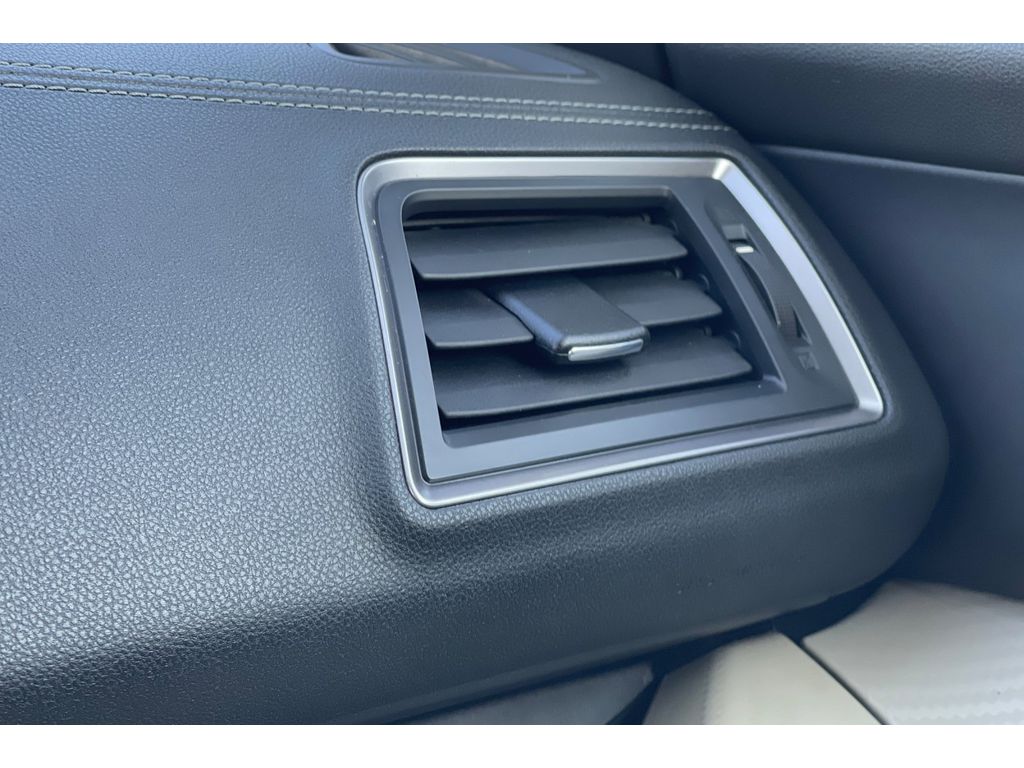 2020 Subaru Ascent Premium photo 29