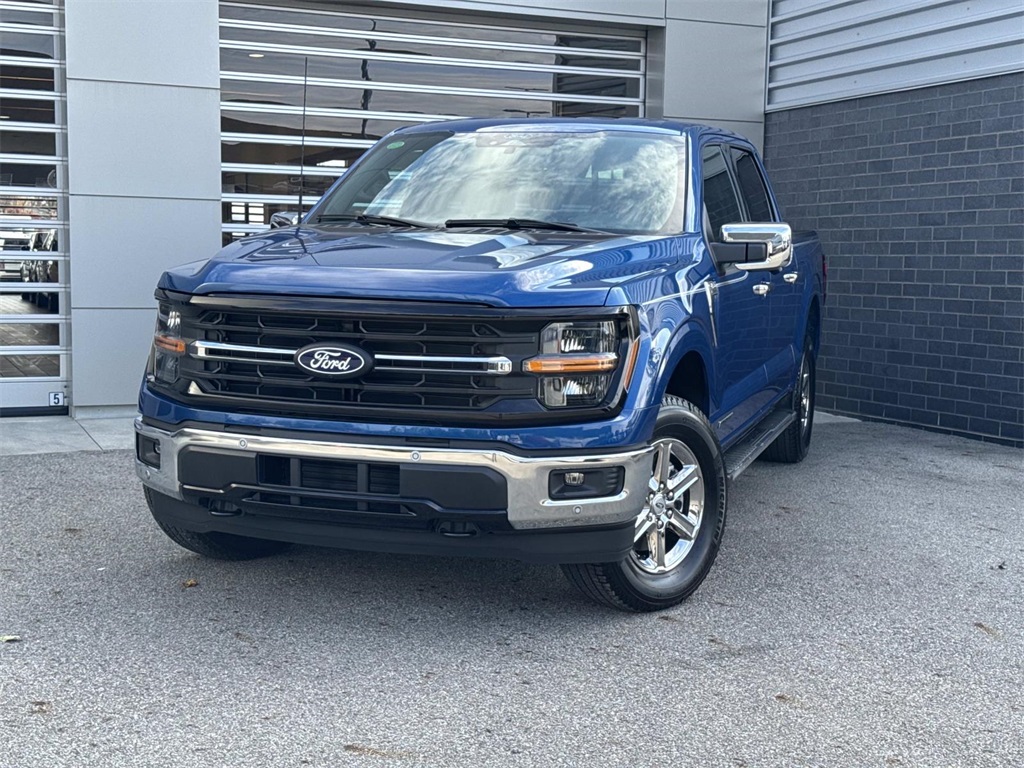 2025 Ford F-150 XLT's photo