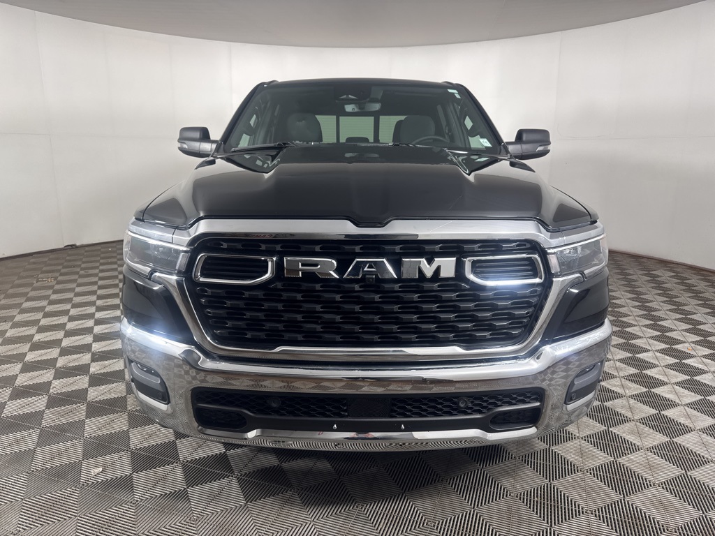 2025 Ram 1500 Big Horn photo 3