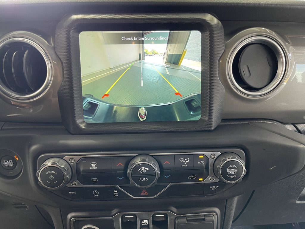 2022 Jeep Gladiator Overland photo 8
