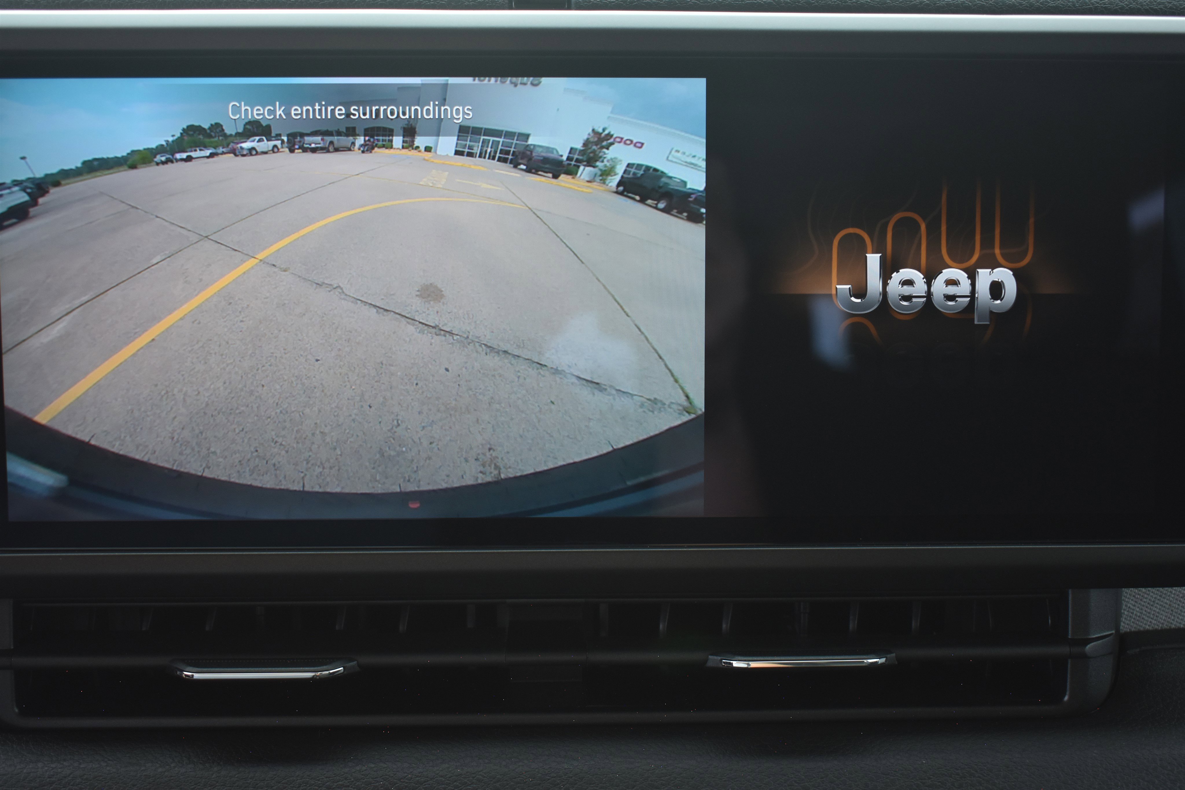 2025 Jeep Wrangler Sport photo 12