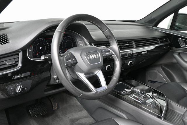 2017 Audi Q7 3.0T Premium Plus photo 4