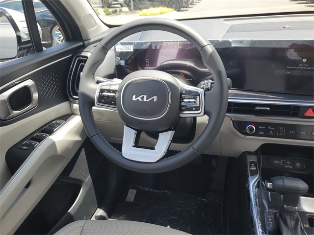2025 Kia Sorento S photo 6
