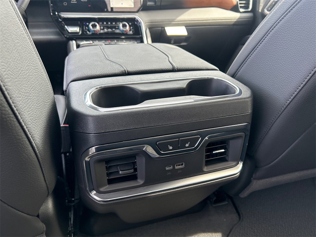 2026 Gmc Sierra Denali photo 32