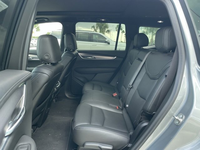 2024 Cadillac XT6 Luxury photo 13