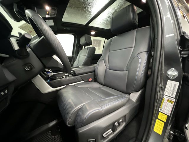 2024 Toyota Sequoia Platinum photo 11