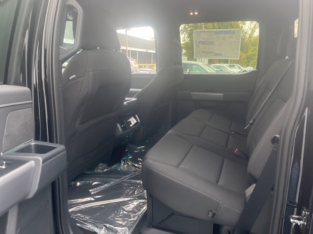 2025 Ford F-150 XLT photo 3