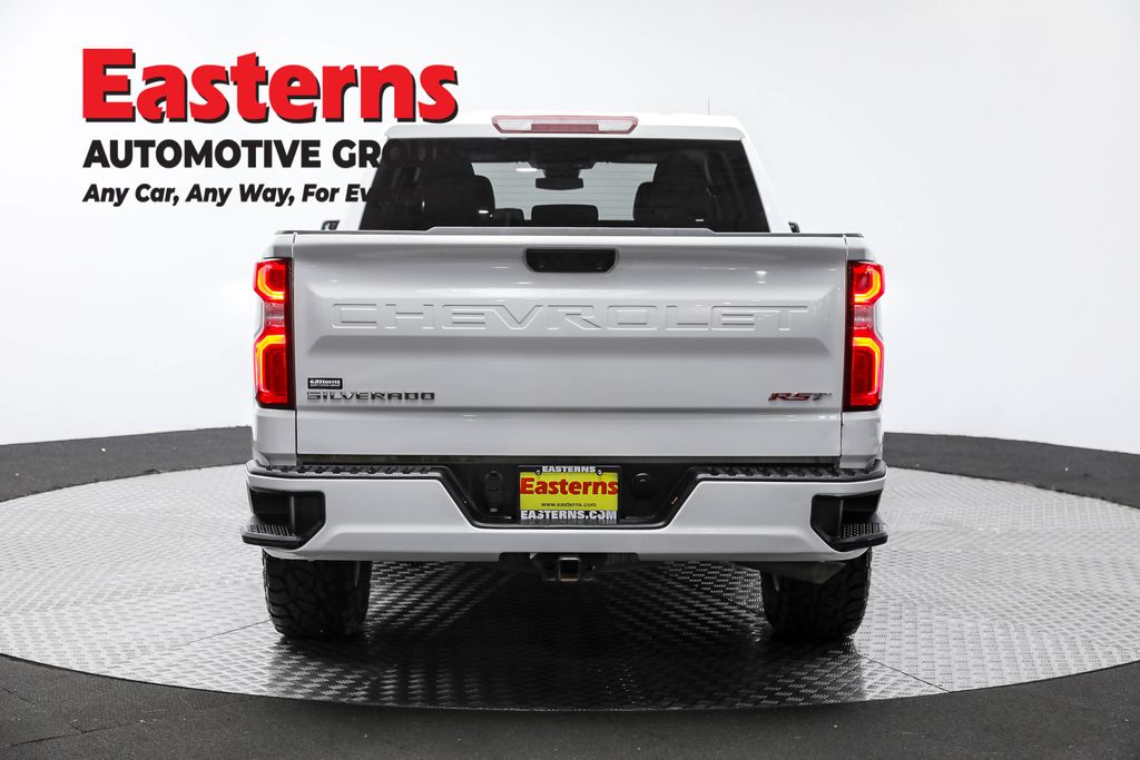 2023 Chevrolet Silverado 1500 RST photo 4