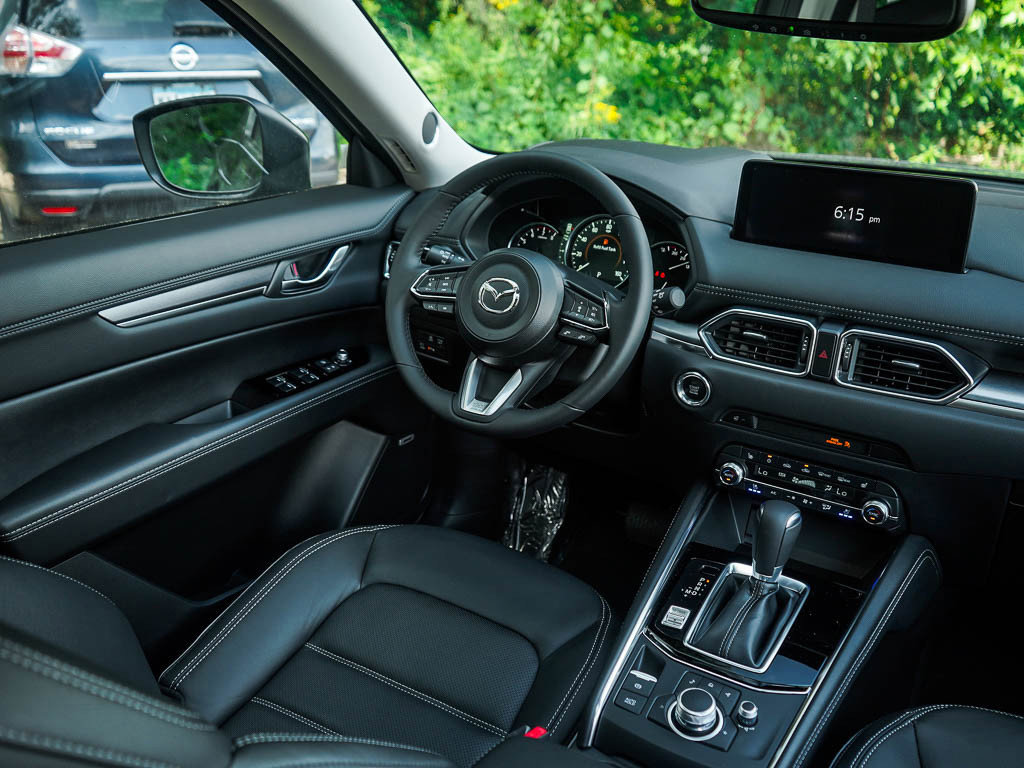 2025 Mazda CX-5 2.5 Premium Plus photo 13