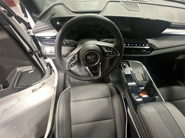 2026 Buick Enclave Preferred photo 9