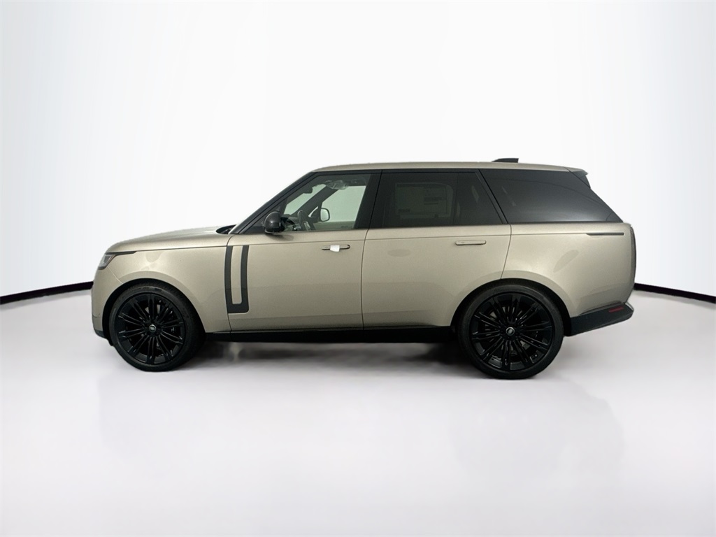 2025 Land Rover Range Rover SE photo 8