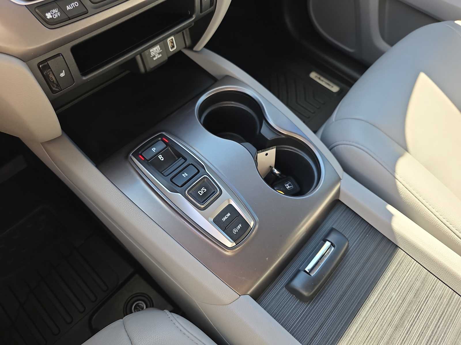 2022 Honda Pilot EX-L photo 16