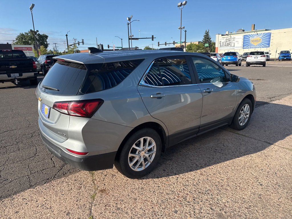 2024 Chevrolet Equinox LT photo 10