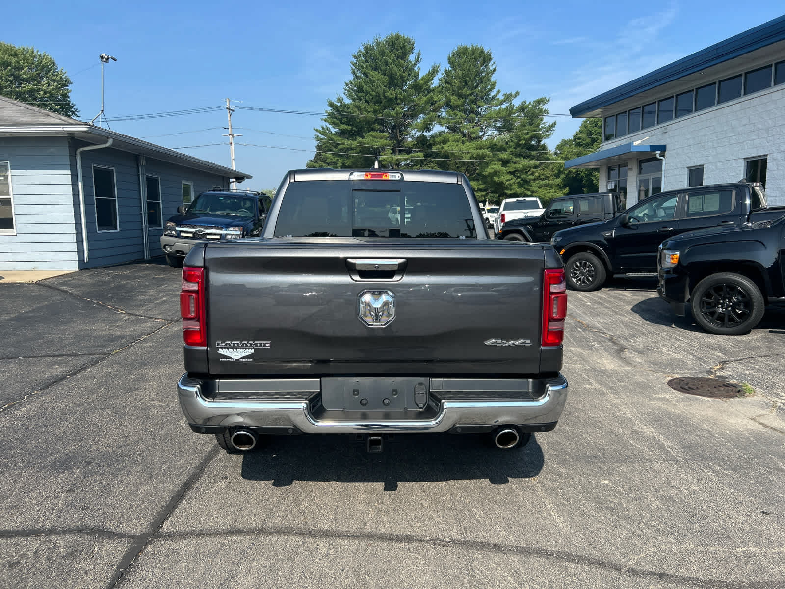 2022 Ram 1500 Laramie photo 4