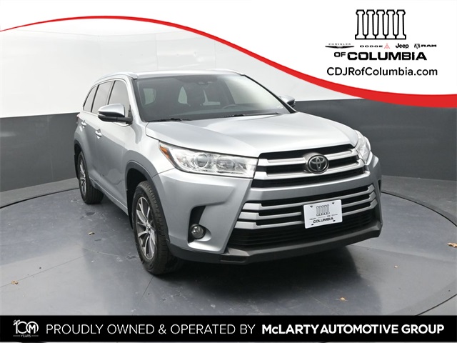 2017 Toyota Highlander XLE's photo