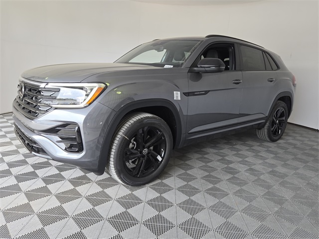 2025 Volkswagen Atlas Cross Sport SEL R-Line photo 4