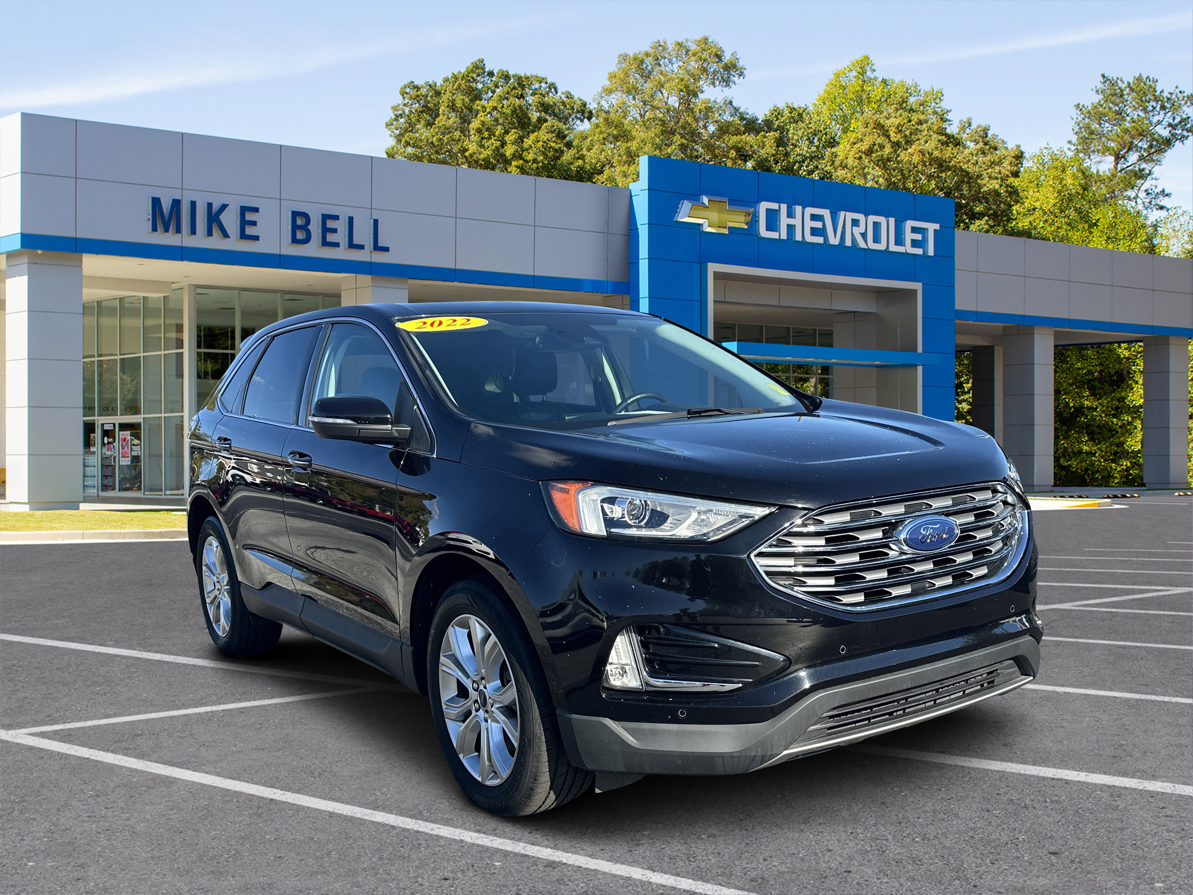2022 Ford Edge Titanium's photo