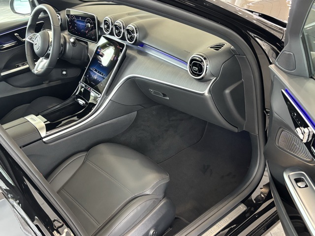 2025 Mercedes Benz C 300 photo 25