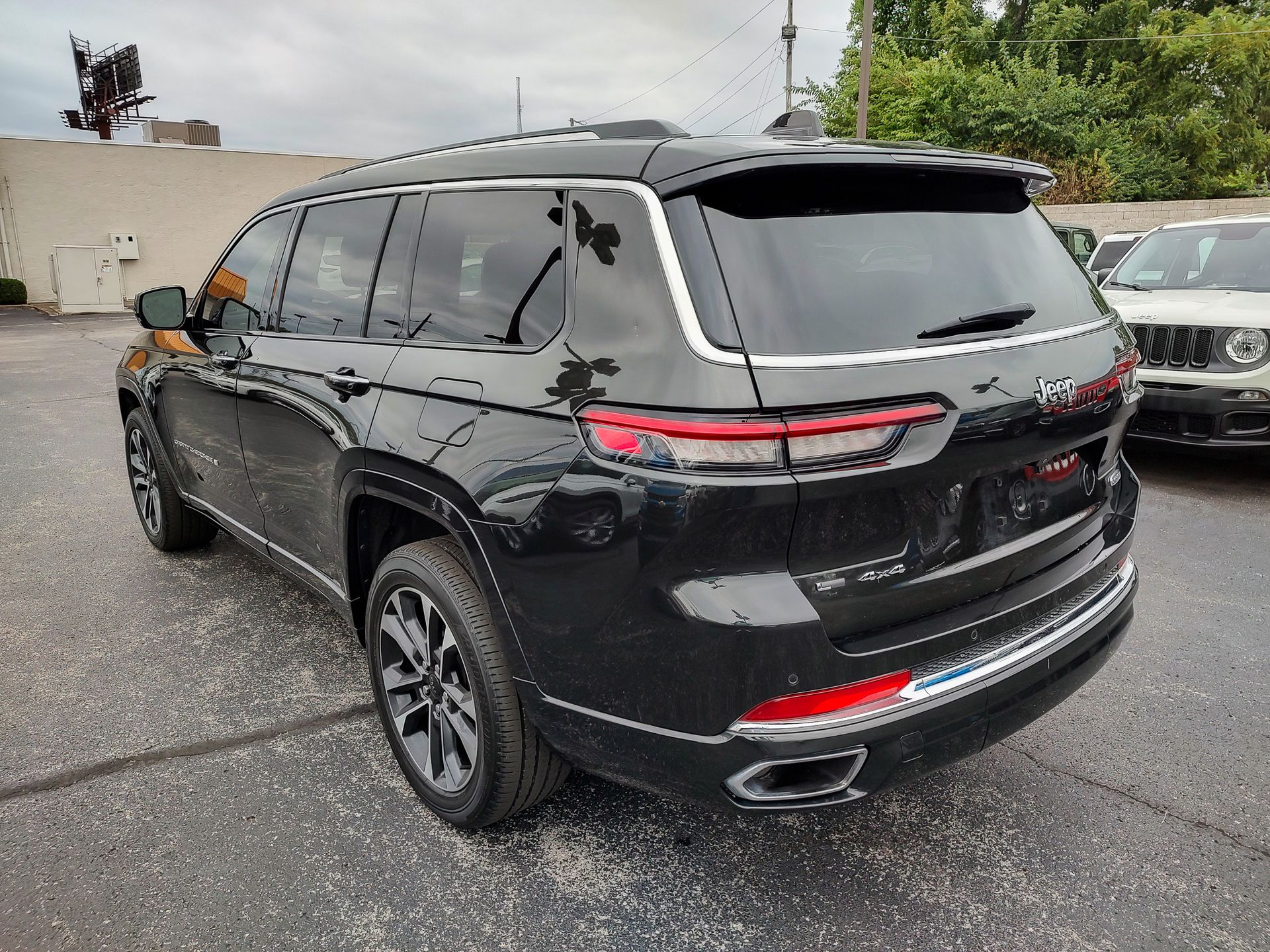 2022 Jeep Grand Cherokee Overland photo 15