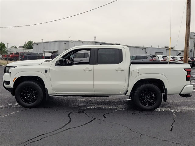 2026 Nissan Frontier Crew Cab SV photo 4