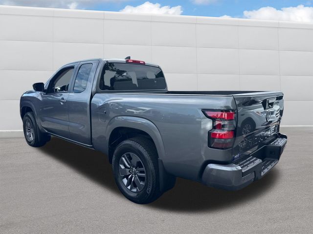 2025 Nissan Frontier SV photo 3