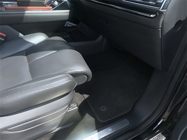 2022 Lincoln Navigator Reserve photo 45