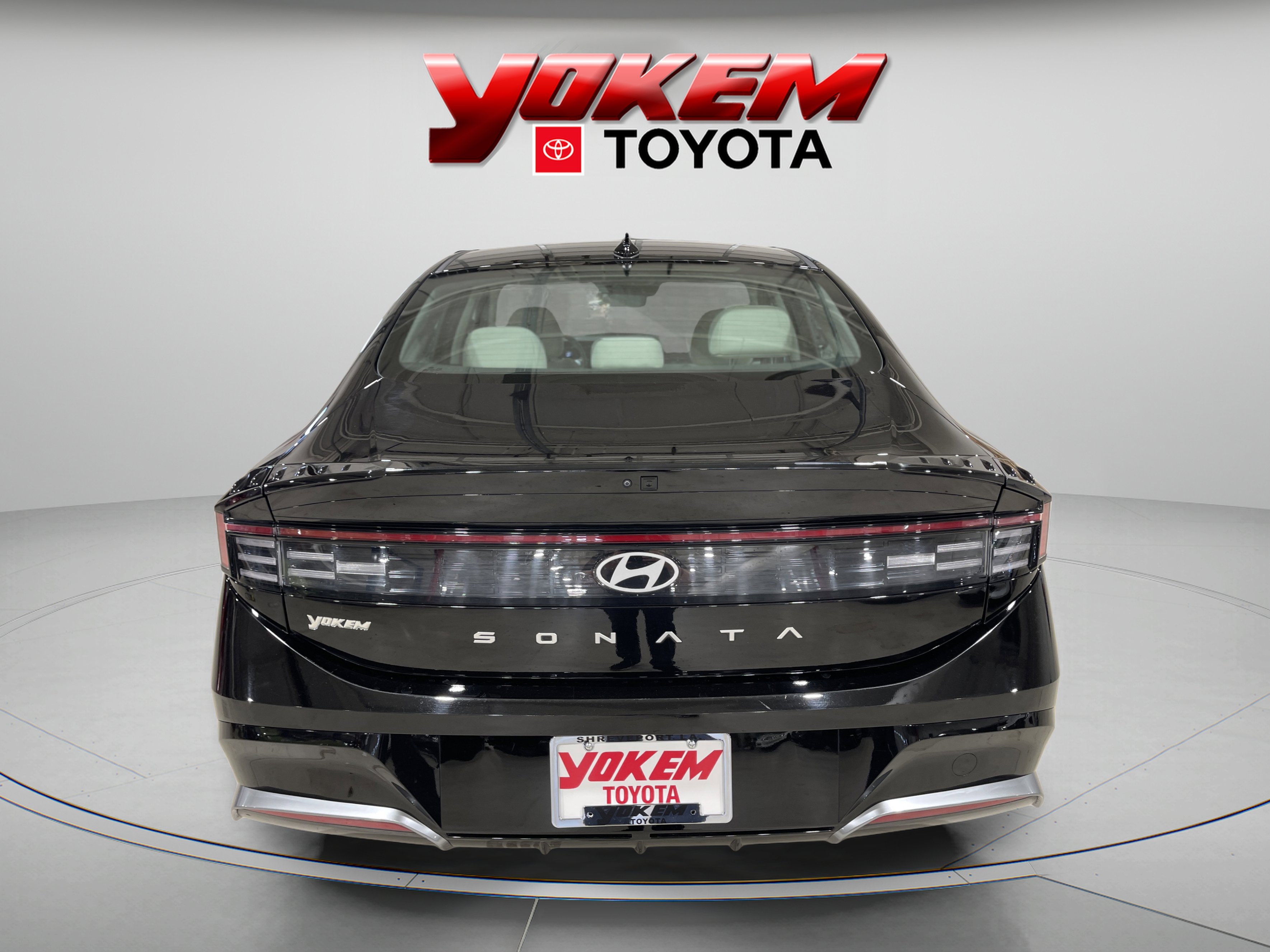 2025 Hyundai Sonata SEL photo 4