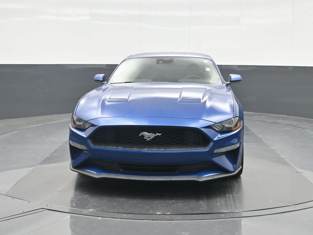 2022 Ford Mustang EcoBoost photo 4