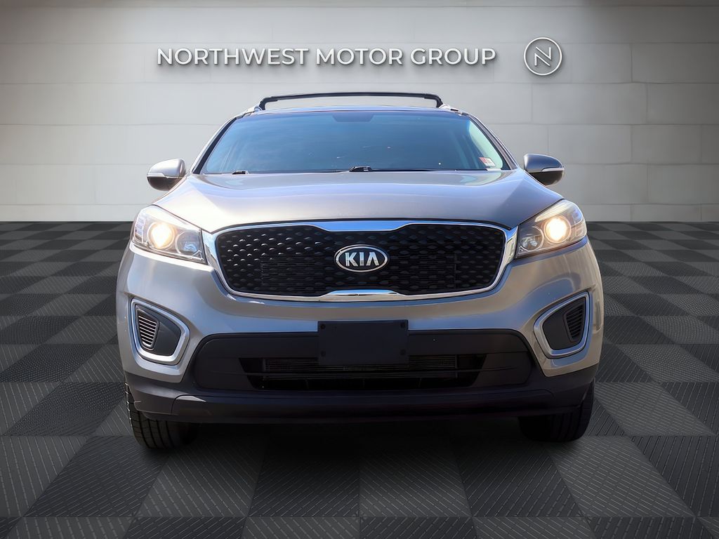 Used 2017 Kia Sorento LX with VIN 5XYPGDA58HG220262 for sale in Walla Walla, WA