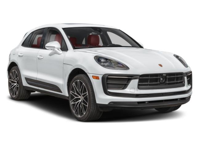 2026 Porsche Macan T photo 6