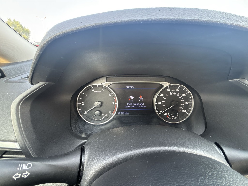 2022 Nissan Altima 2.5 SV photo 10
