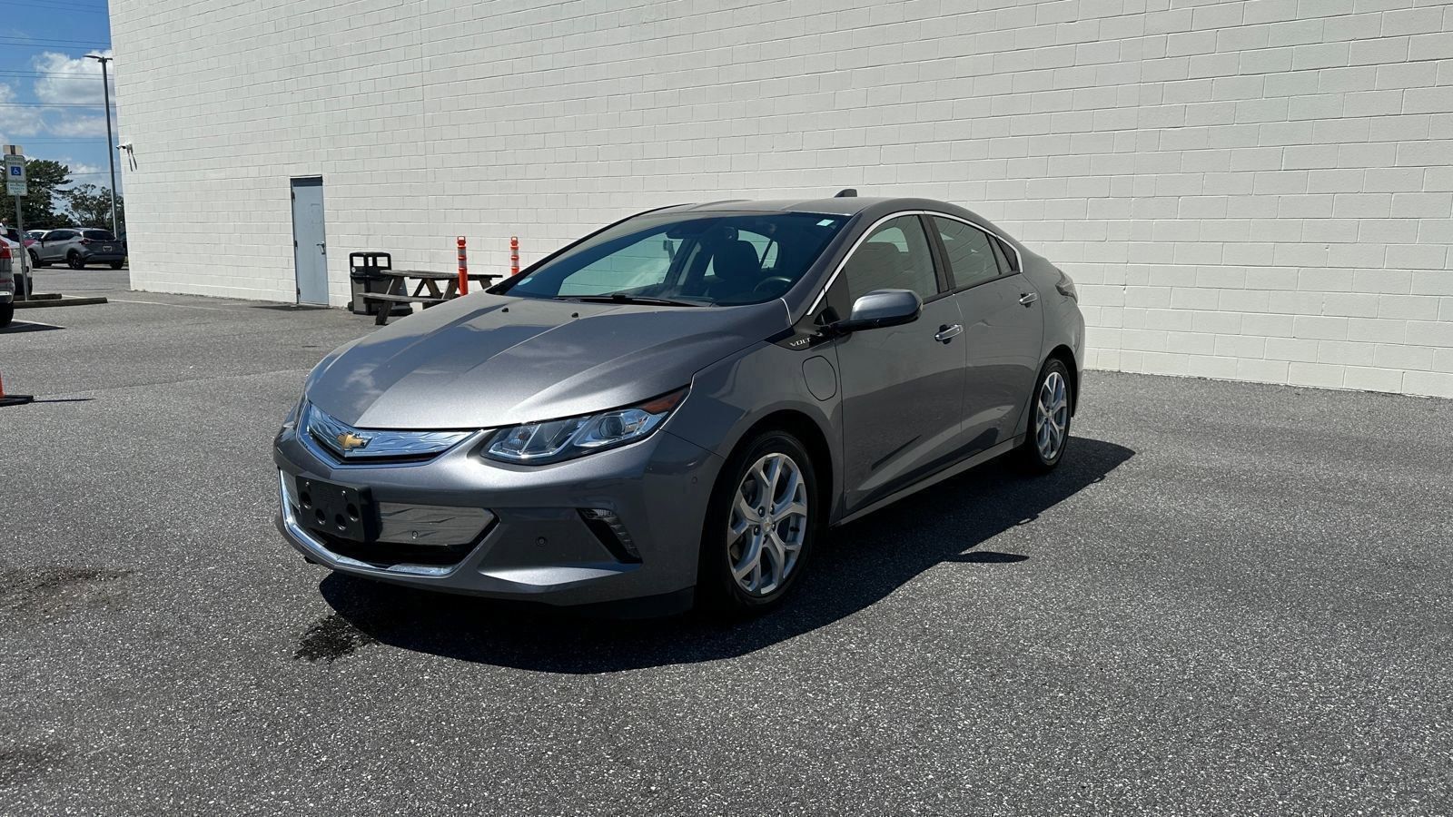 2018 Chevrolet Volt Premier photo 25