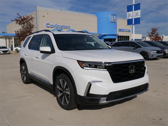 2025 Honda Pilot Touring's photo