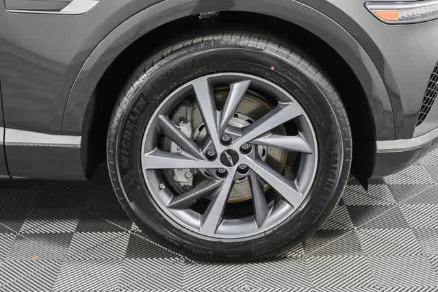 2025 Genesis GV80 2.5T AWD photo 9
