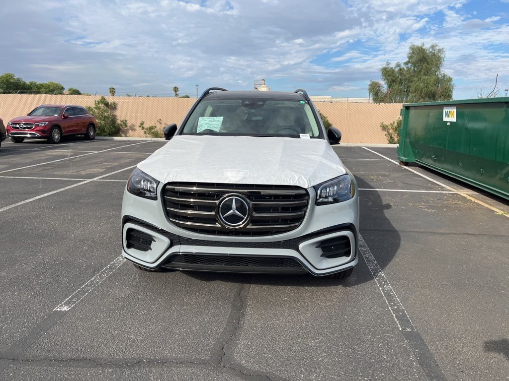 2026 Mercedes Benz GLS 580 4MATIC photo 2