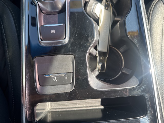2019 Ford Edge Titanium photo 18